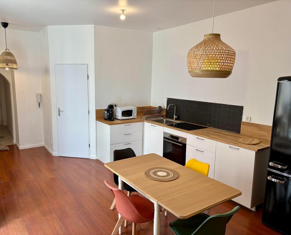 T3 Centre-ville Issoire avec Patio Privé & Calme Apartment in Issoire