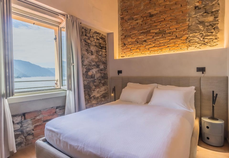 Bed, View (from property/room), Mountain view