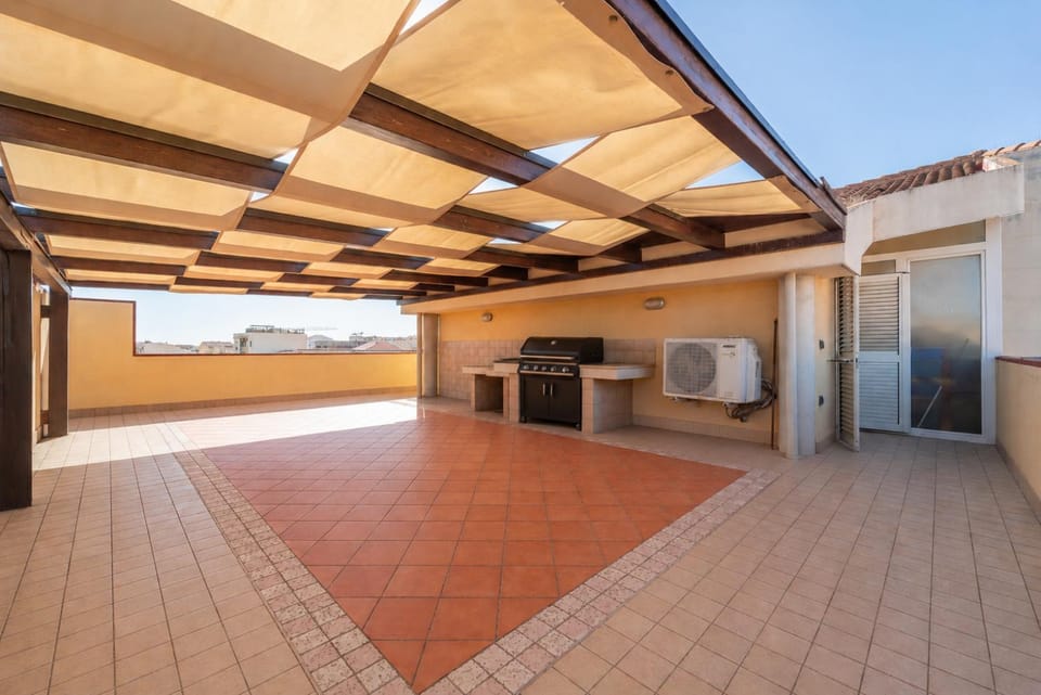 BBQ facilities, Balcony/Terrace