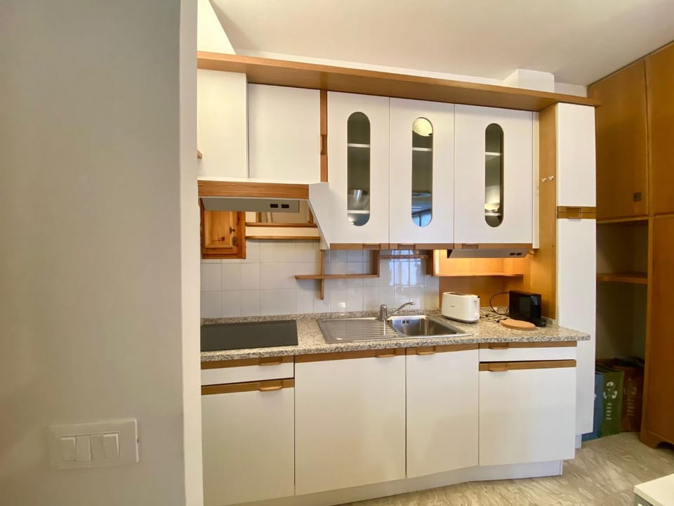 La Bitta - A room overlooking the sea Apartment in Pietra Ligure