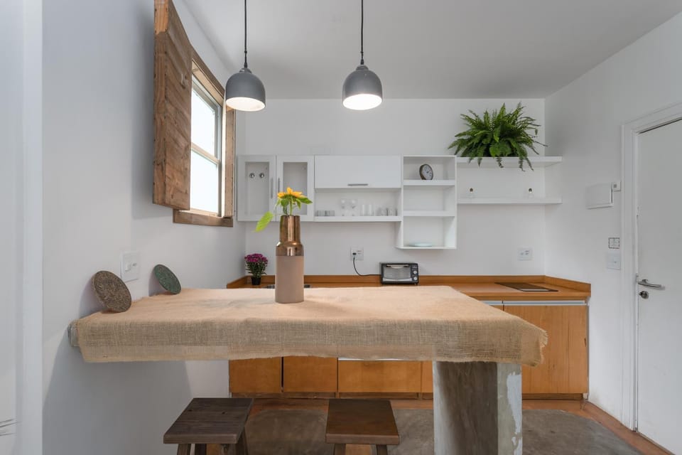 Kitchen or kitchenette, Bedroom