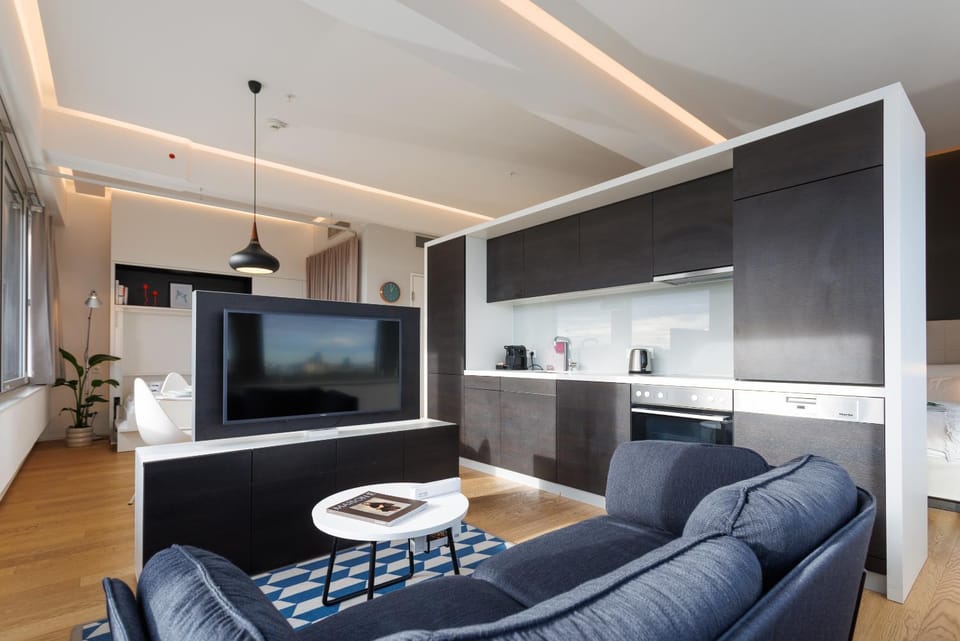 Skyline View Loft Apartment in Vienna