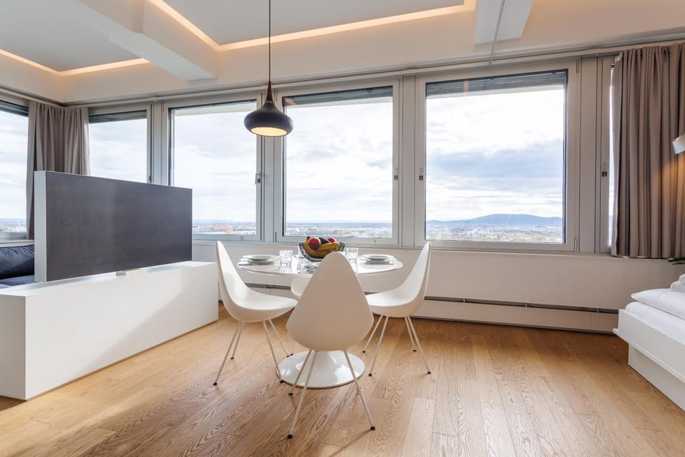Skyline View Loft Apartment in Vienna