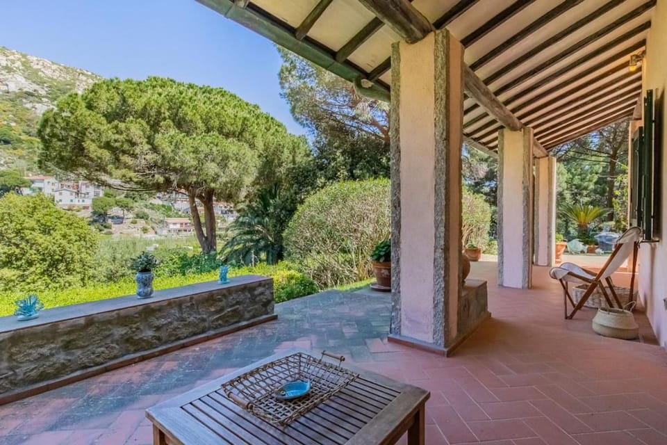 Villa Thalèa Fetovaia Villa in Campo nell'Elba