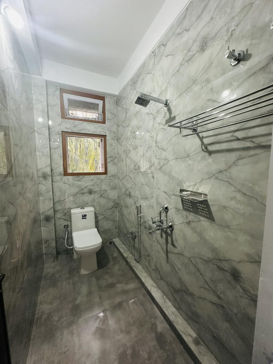 D&D Grand Haven, Beltola Vacation rental in India