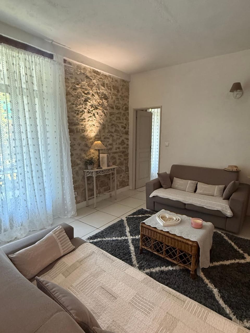 Le Refuge Secret du Ventoux Maison Authentique avec Jardin Privé et Charme Provençal House in Malaucène