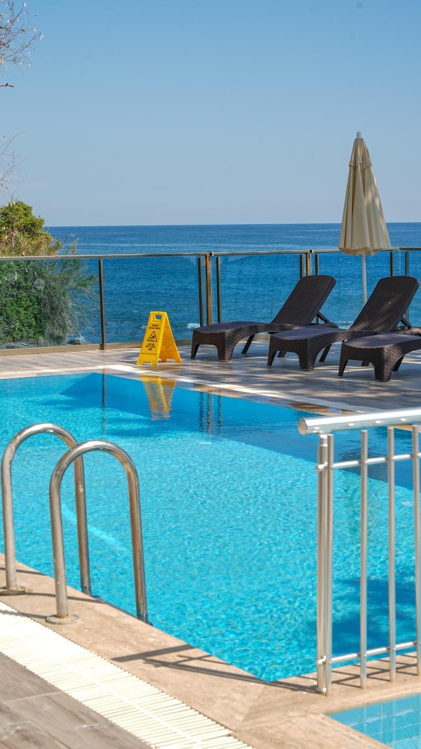 Day, Natural landscape, Pool view, Sea view, Swimming pool, sunbed
