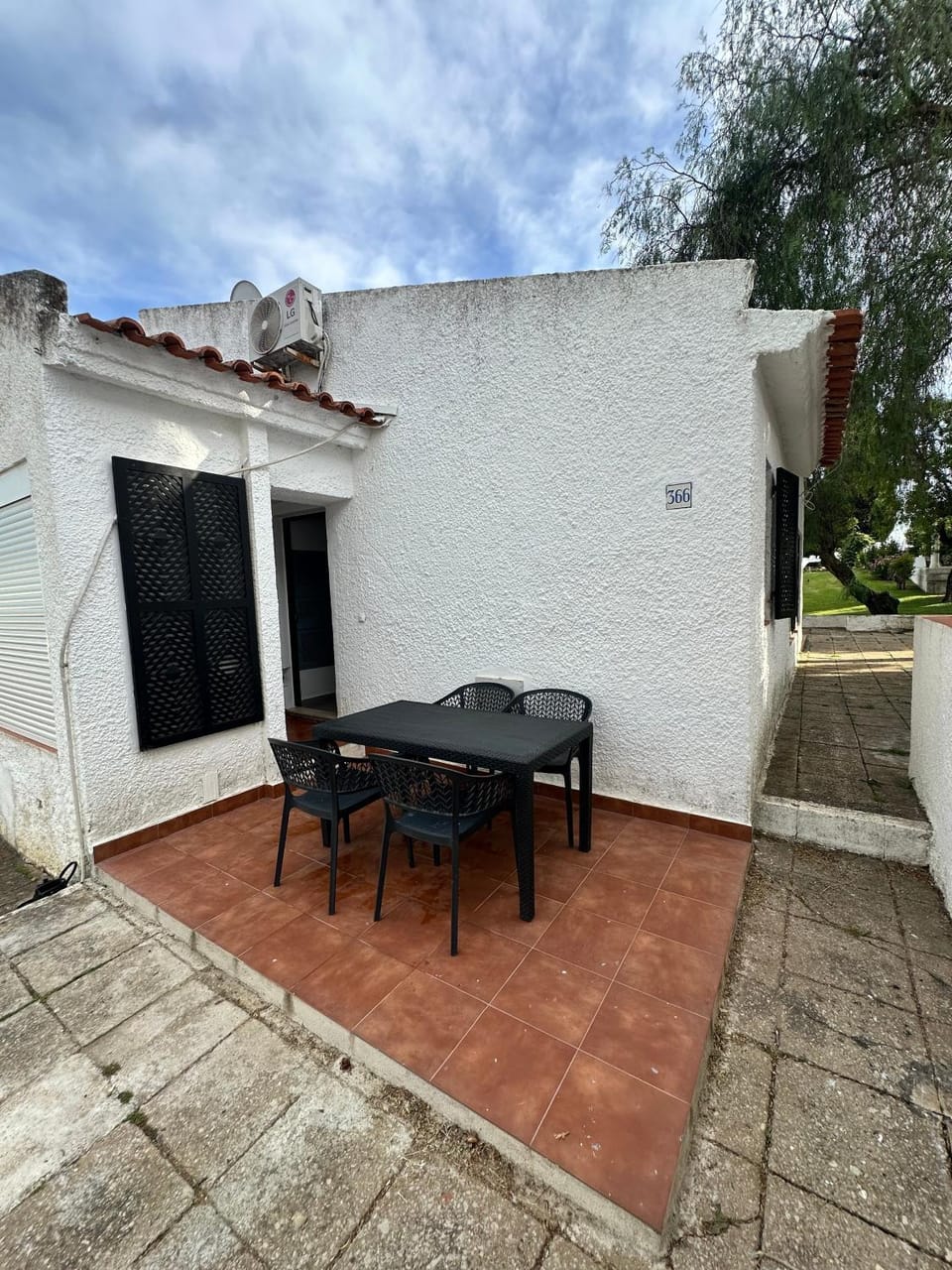 Property building, Living room