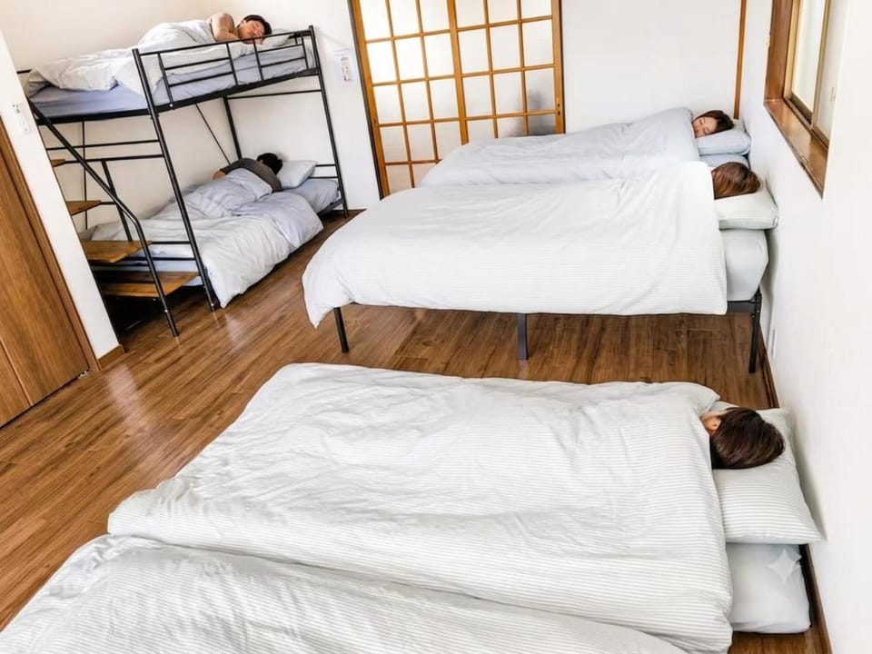 Bed, Bedroom, bunk bed