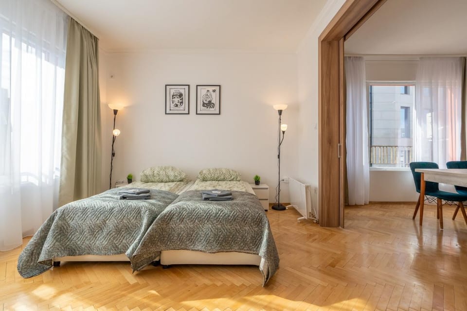 Bright & Spacious Downtown Apt. Apartment in Sofia