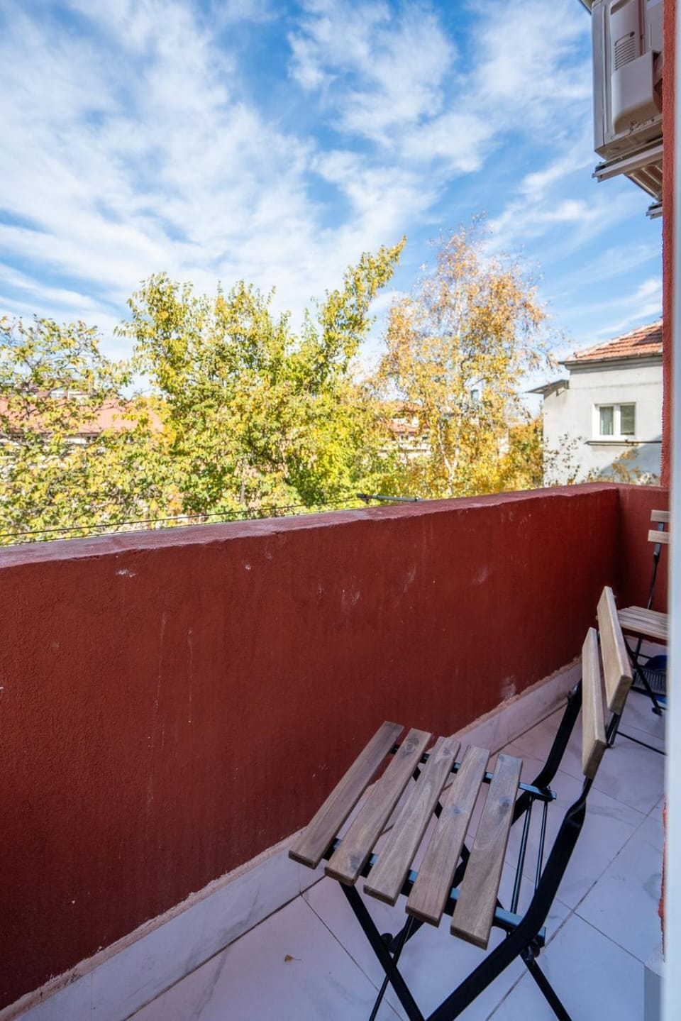 Bright & Spacious Downtown Apt. Apartment in Sofia