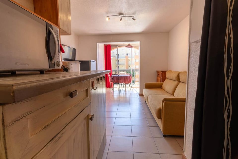 Gaïa, studio avec piscine & tennis Apartment in Agde