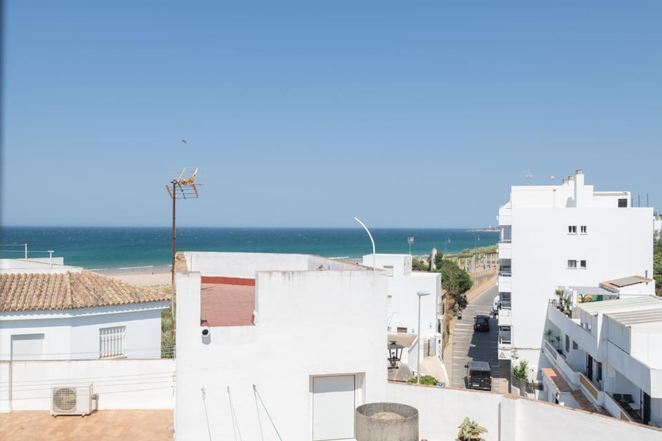 Apartamentos Paqui Conil - familias Apartment in Conil de la Frontera