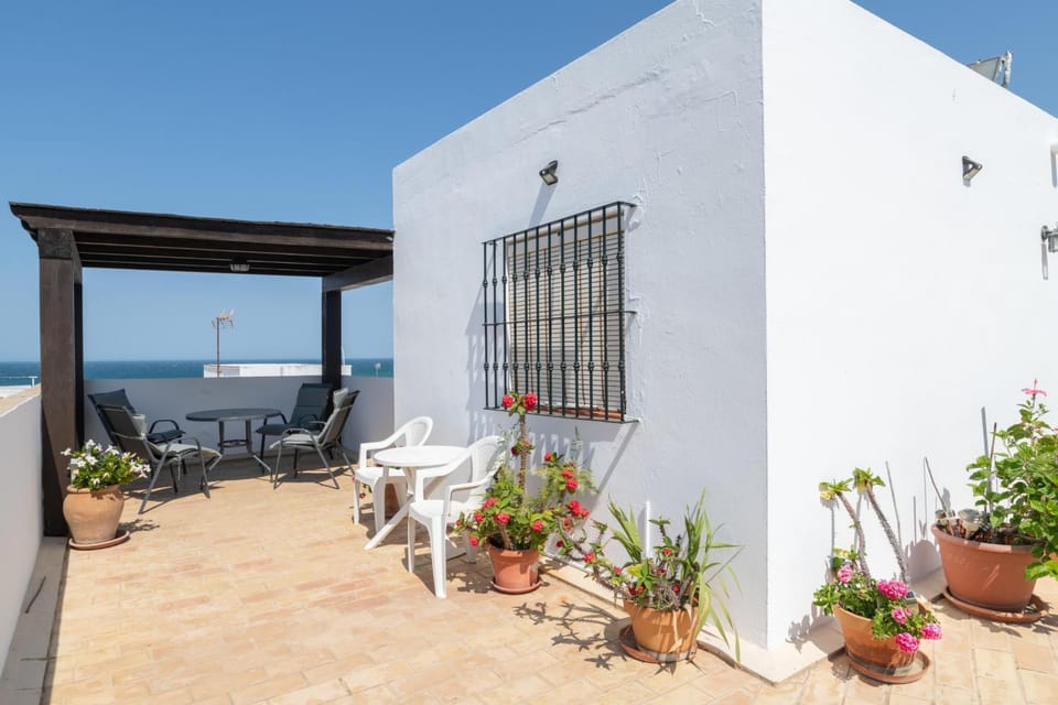 Apartamentos Paqui Conil - familias Apartment in Conil de la Frontera
