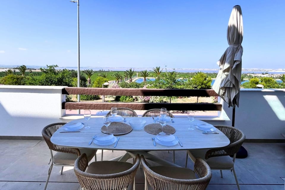 Natural landscape, View (from property/room), Balcony/Terrace