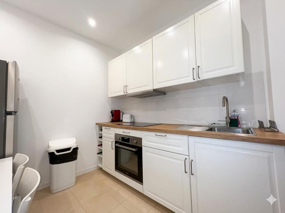 Nice Malaussena T2 centre ville pour 4 personnes Apartment in Nice