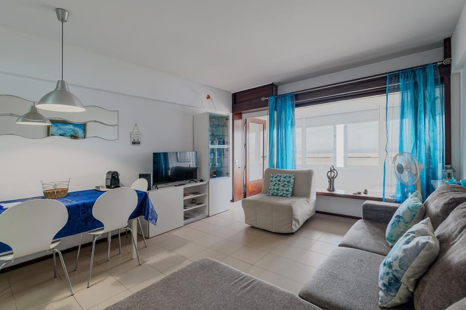 Small Apartment By The Beach Apartment in Sesimbra