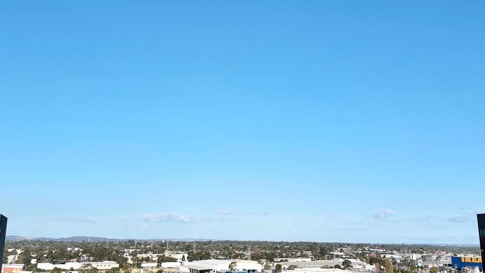 Premium Twin King Ensuites apartment with Double Sofa Bed at M-city Apartment Complex - Infinite Mountain View - Monash Uni & Hospital Clayton, 3168, Victoria, Australia - Free parking, Wifi, Amenities, Tea and Coffee Apartment in City of Monash