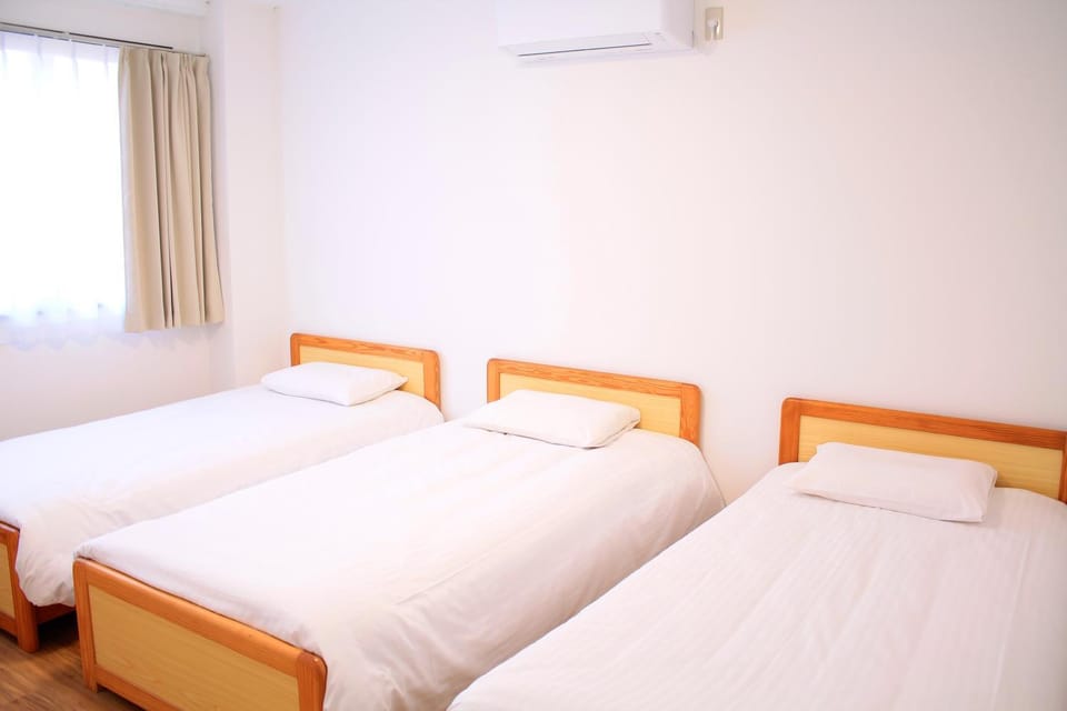 Photo of the whole room, Bedroom, On site