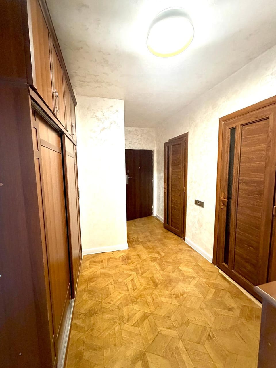Property building, wardrobe