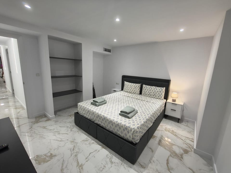 Bed, Photo of the whole room, Bedroom, towels, wardrobe