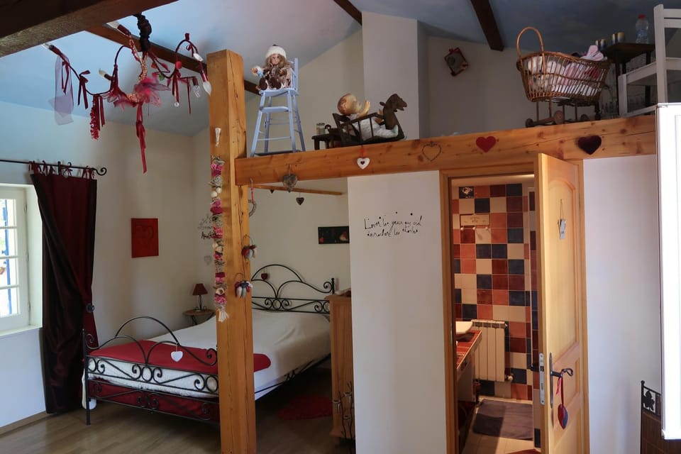 Le Relais Du Grand Logis Bed and Breakfast in Auvergne-Rhône-Alpes
