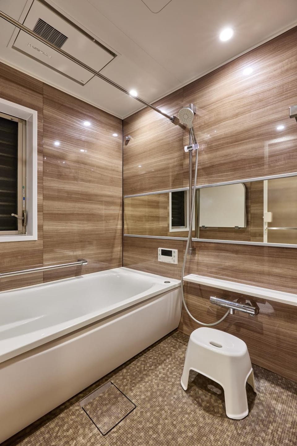 Bathroom, Bath