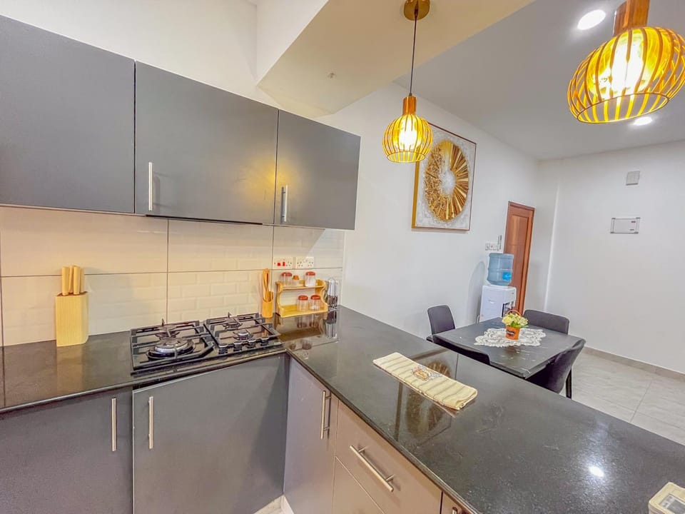Kitchen or kitchenette, Seating area, Dining area, stove, kitchen