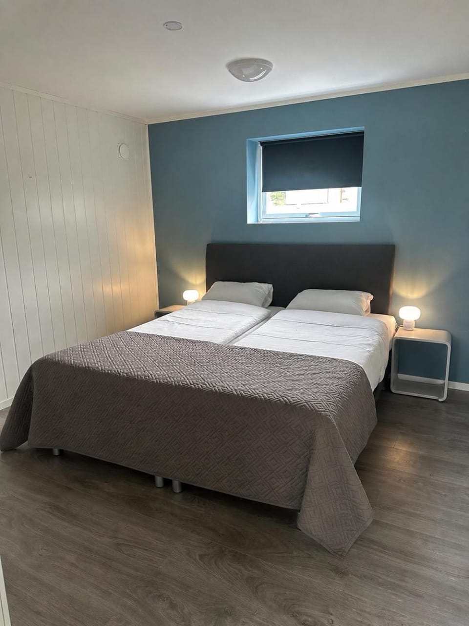 Scenic Lofoten Fjord View Apartment Aurora & Midnight Sun Apartment in Lofoten