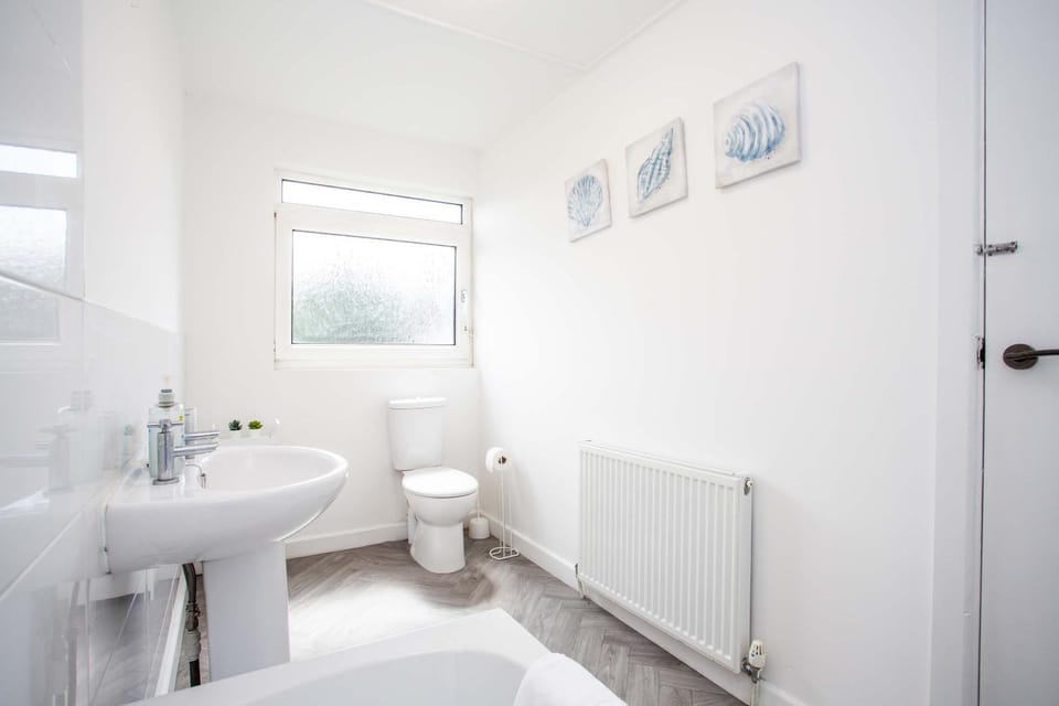 Vacant Nests Spacious Apartment Front Street Apartment in Haltwhistle