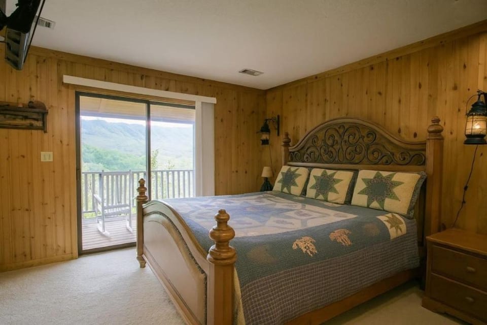 Mountain Ridge chalet Chalet in Sevier County