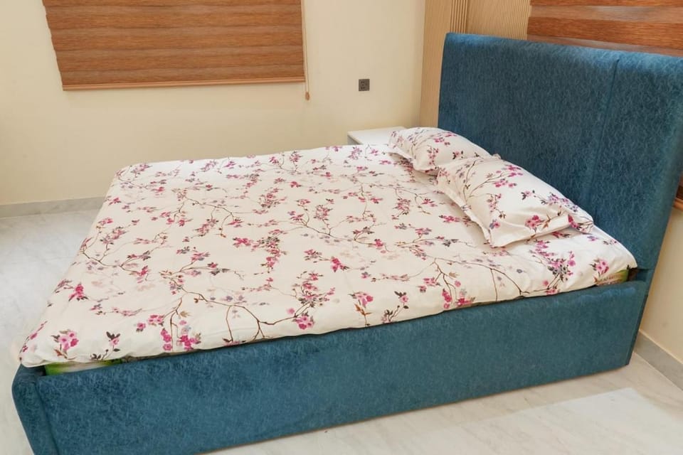 Luxury 2 Bedroom Entire AC Apartment in Chittagong Prime Area Apartment in Bangladesh