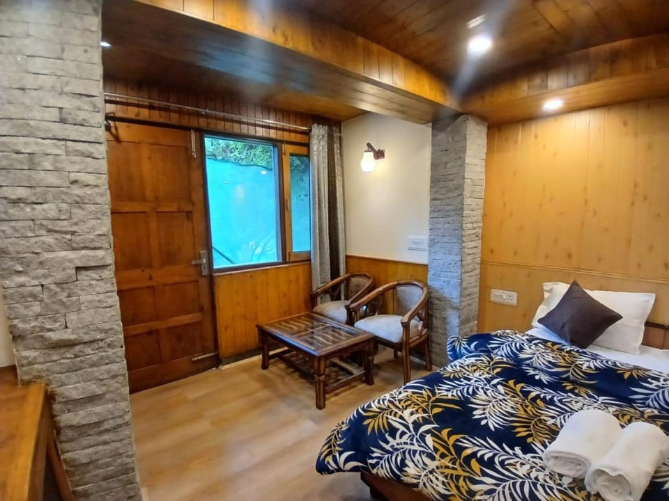 Annantam Vacation rental in Manali