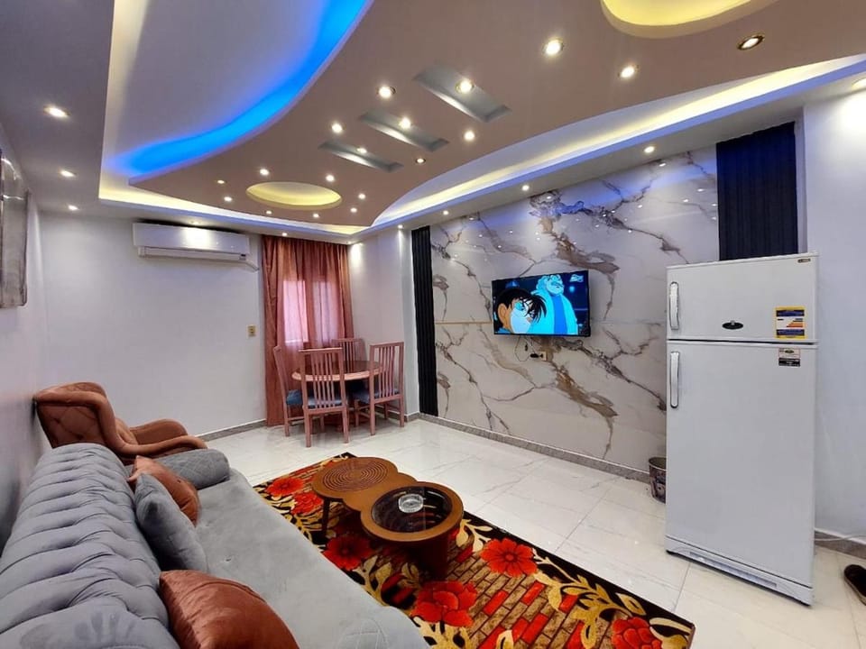 Communal lounge/ TV room, Seating area, Evening entertainment