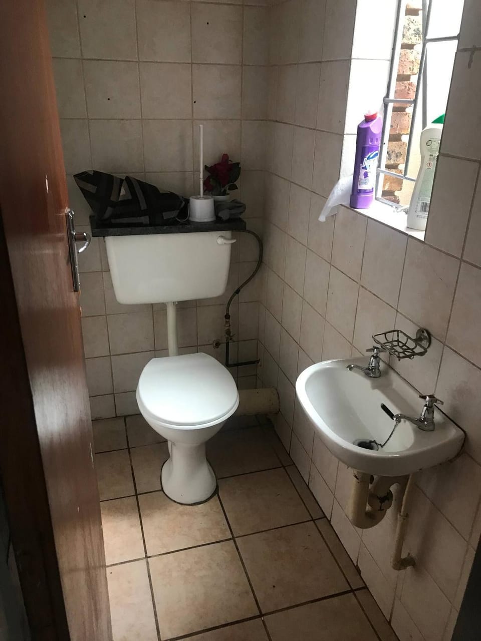 Toilet, Bathroom
