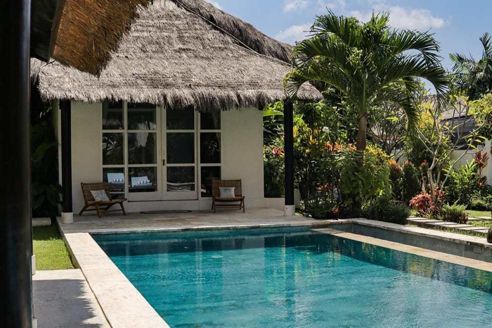 Day, Garden, Garden view, Pool view, Swimming pool, sunbed