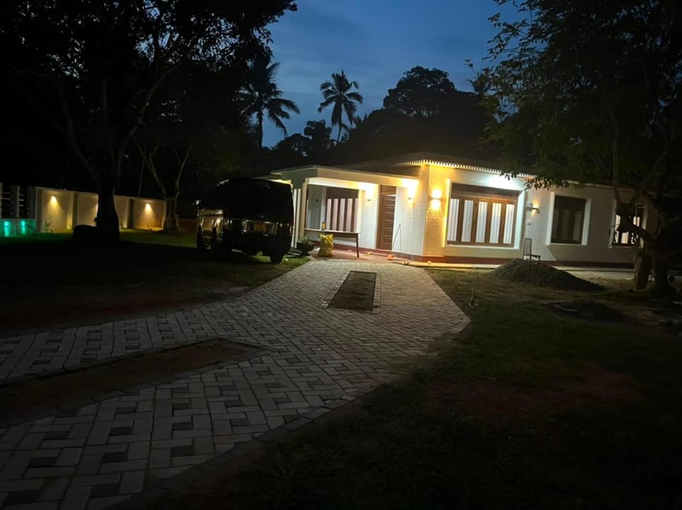 The Highland Manor Hotel in Southern Province