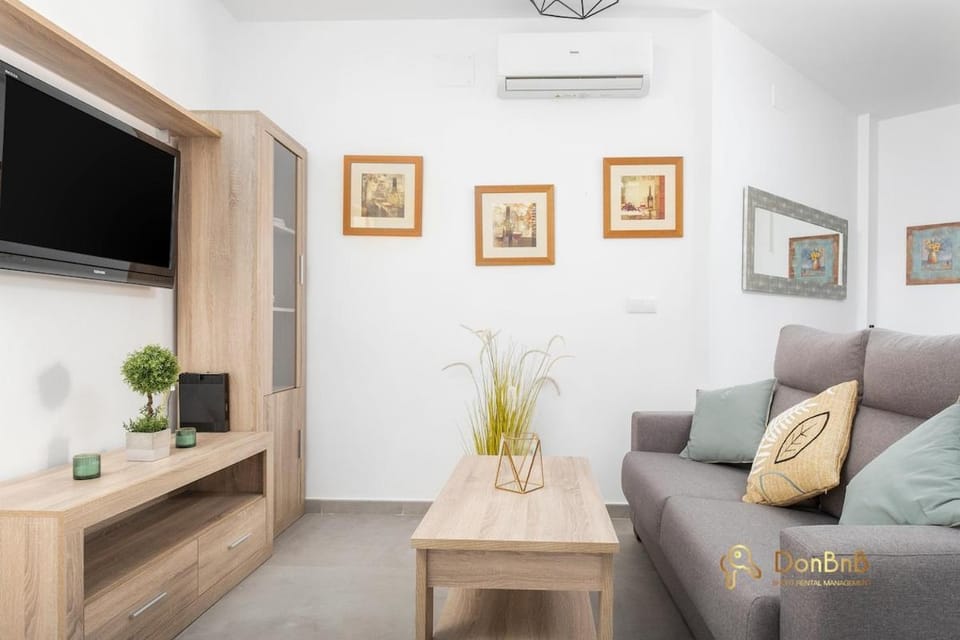 Modern apartment in Puerto Marina, Benalmádena Apartment in Benalmadena