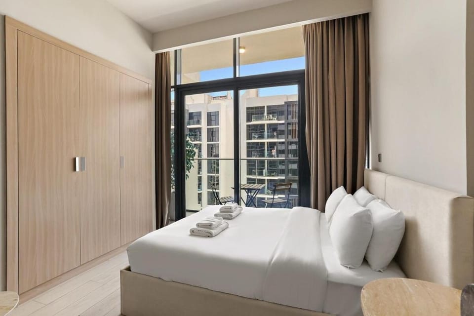 Bed, Photo of the whole room, internet, air conditioner