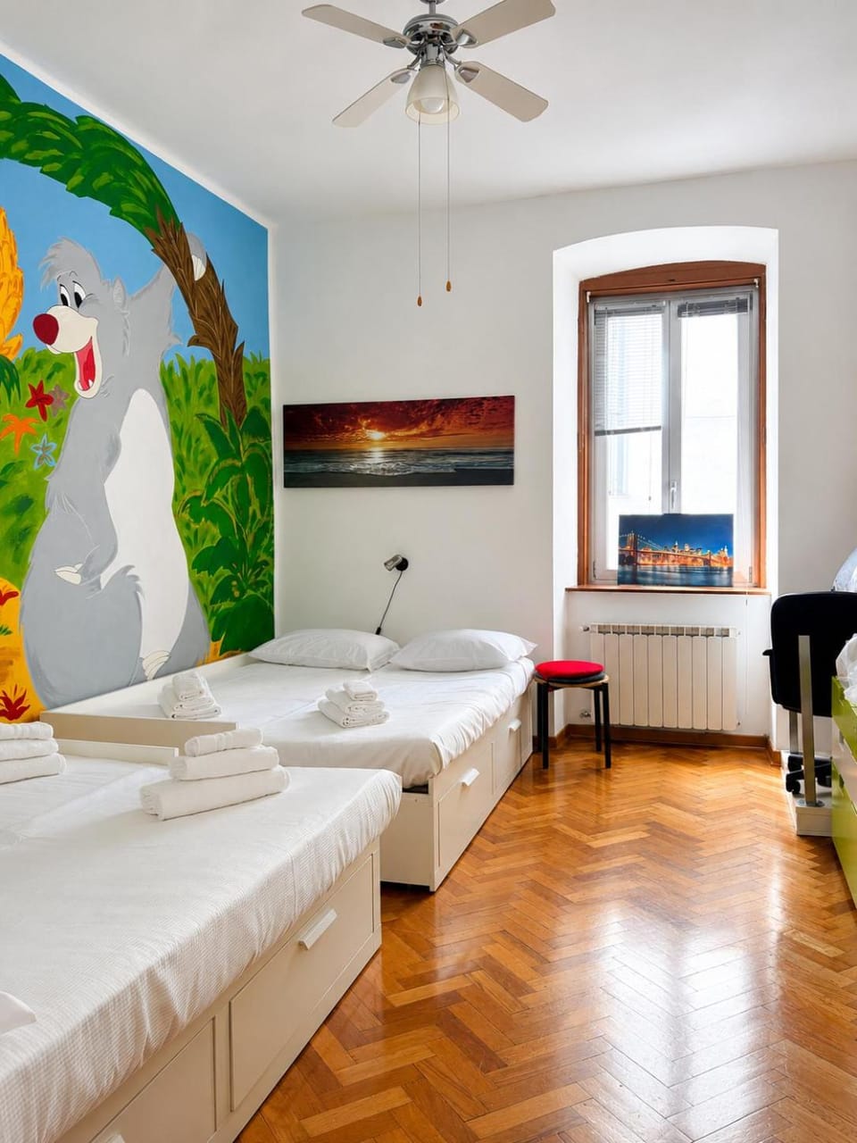 Bed, Bedroom