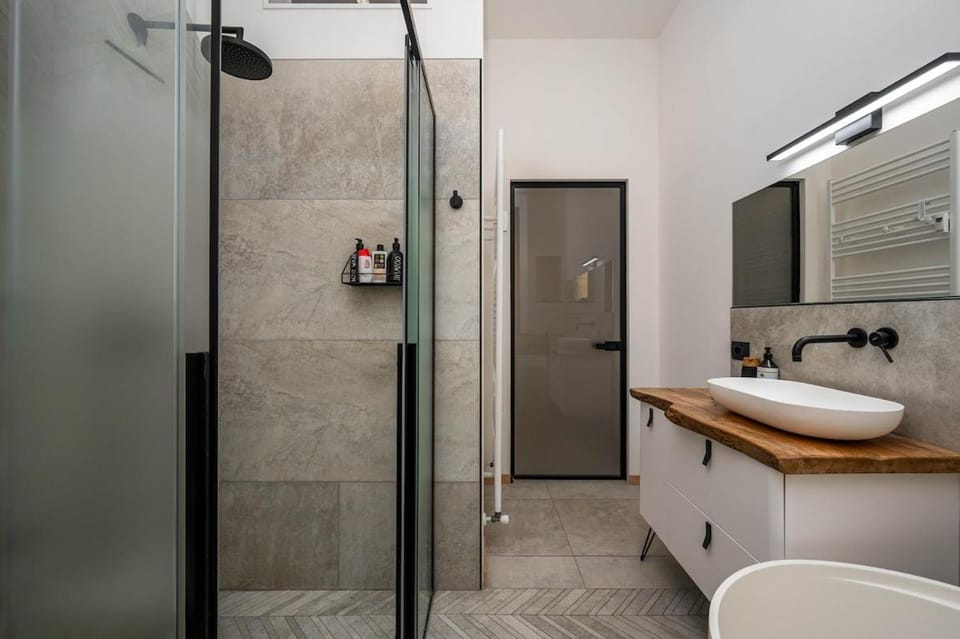 Maison di Lusso con 3 Camere e Terrazzo Privato a 5 min da Piazza Maggiore Apartment in Bologna