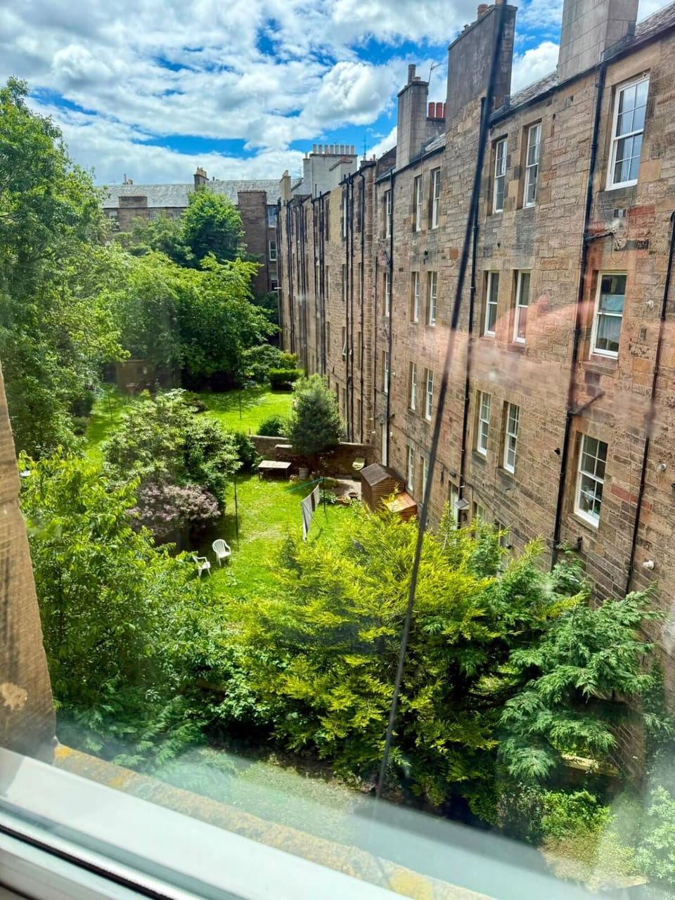 Bright Marchmont 2BR Meadows Edinburgh Centre Apartment in Edinburgh