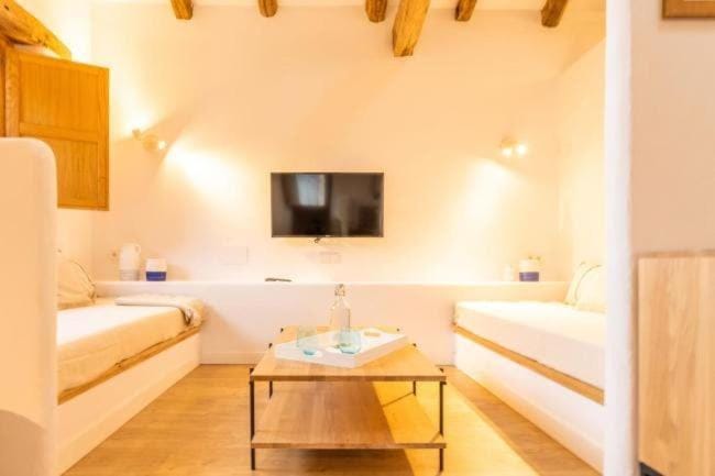 La Cueva Rural Boutique Villa House in Asturias