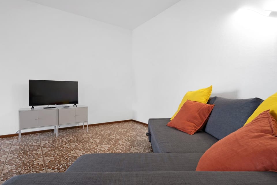 L'Oca del Lago Lakeview Apartment Apartment in Lombardy