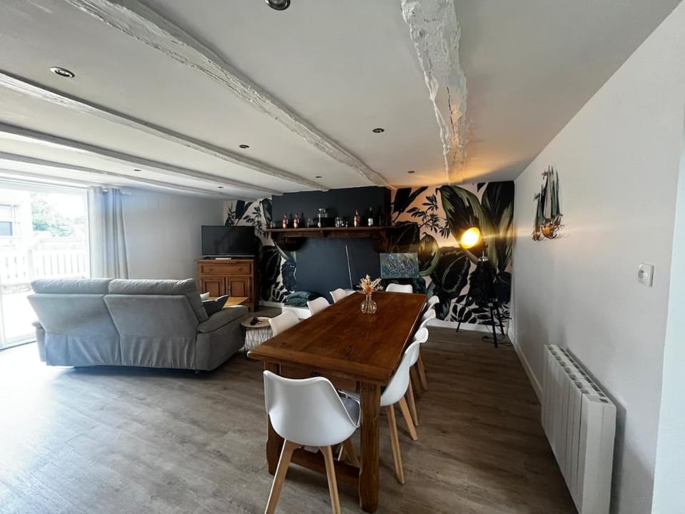 La Maison des Artistes House in Jullouville