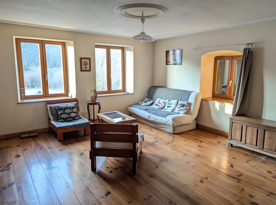 Property building, Living room