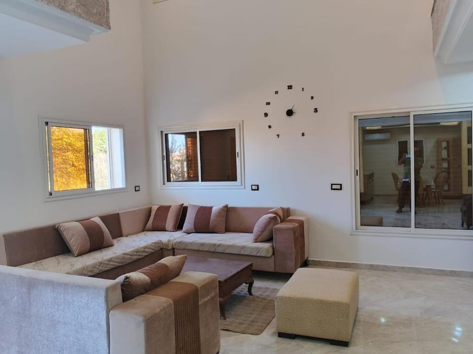Villa Layane 4 bedroom private swimming pool Villa in Tunisia