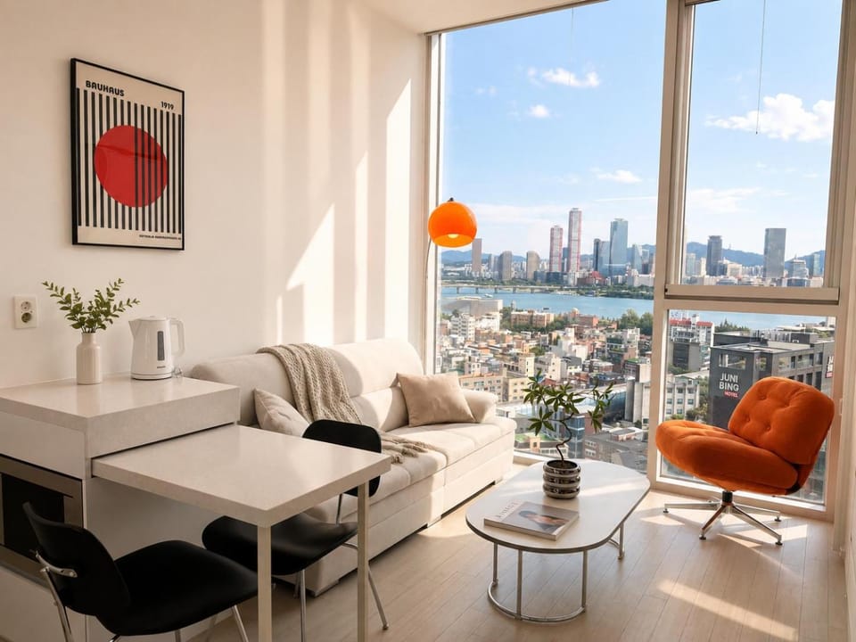 Hongdae Han River View Studio16 Apartment in Seoul