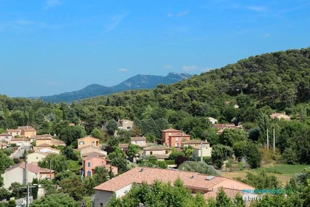 Appartement 3 étoiles - ccbgfbf Apartment in Cabriès