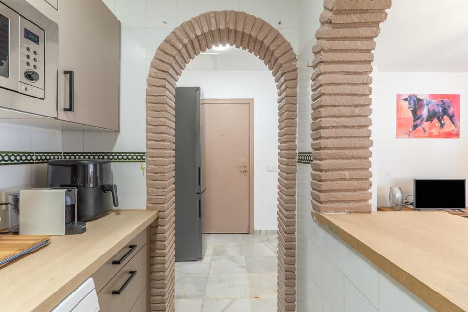 Kitchen or kitchenette, Living room